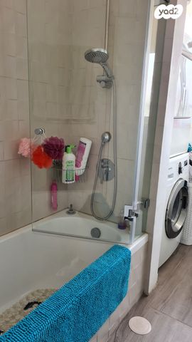 דירה, נחום קסלמן 7, היובל, שרונה, רחובות