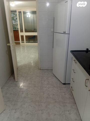 דירה, קרן היסוד 23, רובע ד', אשדוד