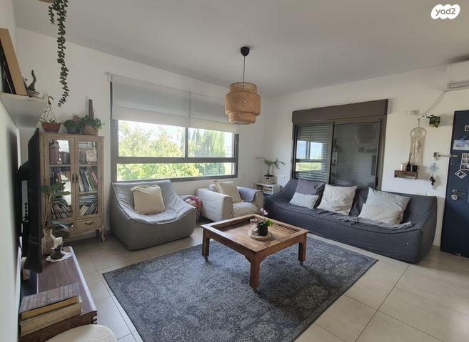 בית פרטי/ קוטג', האלה 1, סלעית