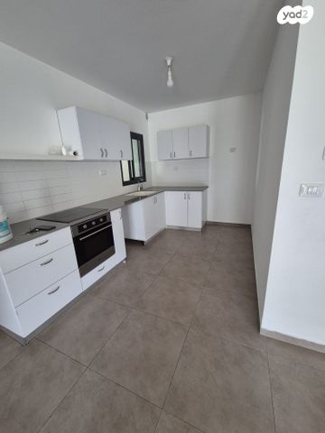 דירה, מייק בראנט 7, קרית אליעזר, חיפה