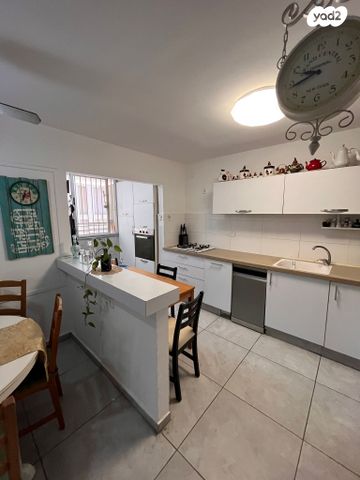 דירה, בורוכוב 14, רמת ורבר, פתח תקווה