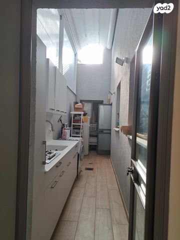 דו משפחתי, השעורה 67, מרכז שפירא, מרכז שפירא