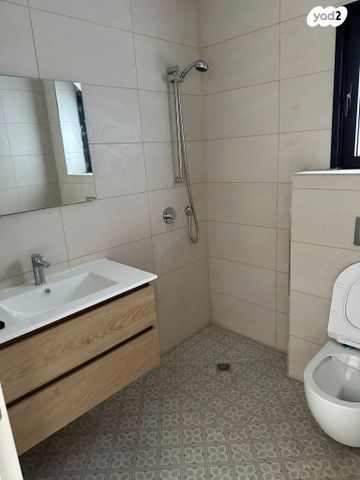 דירה, שפירא 5, שוק תלפיות, חיפה