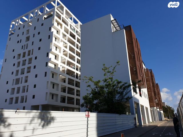 דירה, שדרות ירושלים 135, מכללת תל אביב יפו, דקר, תל אביב יפו