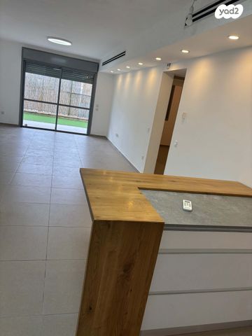 דירת גן, יואל 11, פסגות אפק, ראש העין