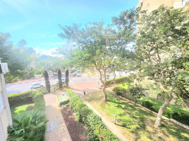 דירה, כינרת 43, רובע י"א, אשדוד