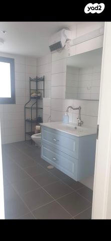 דירה, יעקב תמרי 15, חצרות המושבה, רחובות