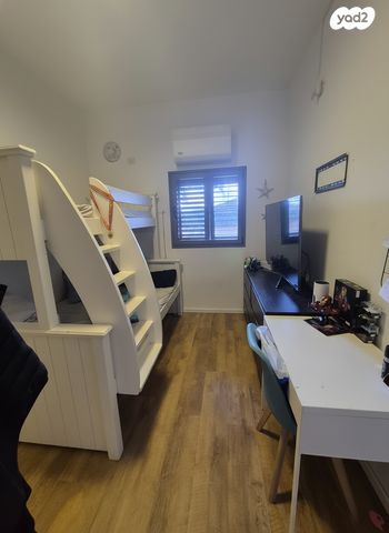 בית פרטי/ קוטג', האלה 1, סלעית