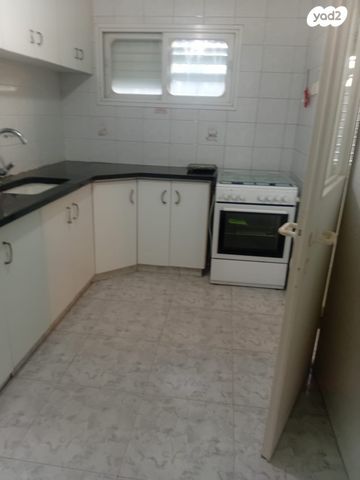 דירה, קרן היסוד 23, רובע ד', אשדוד