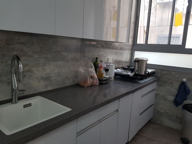 דירה, הרב הרצוג 8, הר שלום, בני ברק