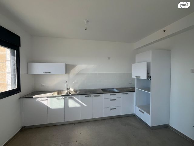 דירה, יהדות איטליה 5, רמת יורם, נתיבות