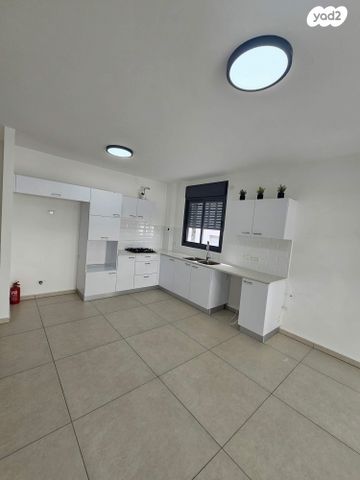 דירה, רוטשילד 162, המרכז השקט / מרכז העיר, פתח תקווה