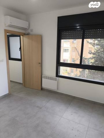 דירה, שדרות הרצל 116, בית הכרם, רמת בית הכרם, ירושלים