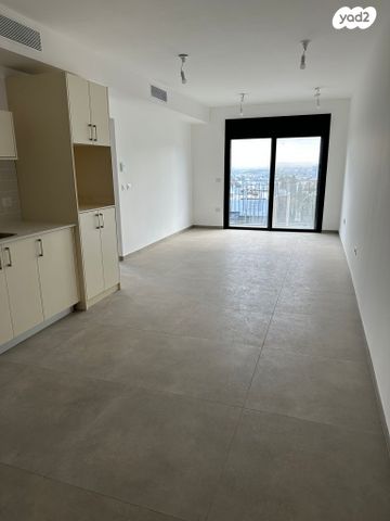 דירה, שפירא 5, שוק תלפיות, חיפה