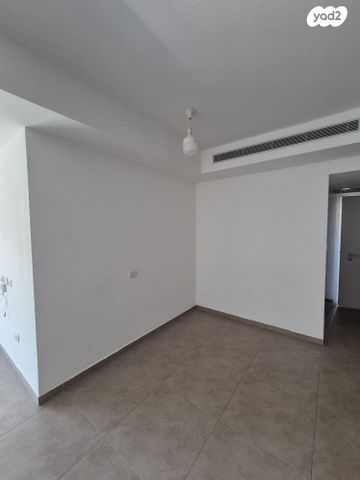 דירה, מייק בראנט 7, קרית אליעזר, חיפה