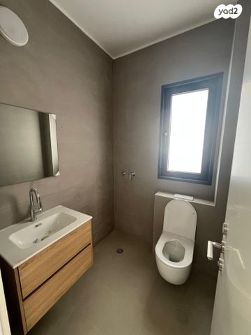 דירה, יהדות איטליה 5, רמת יורם, נתיבות