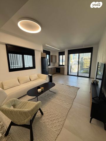 דירה, רמז 14, הצפון החדש - כיכר המדינה, תל אביב יפו