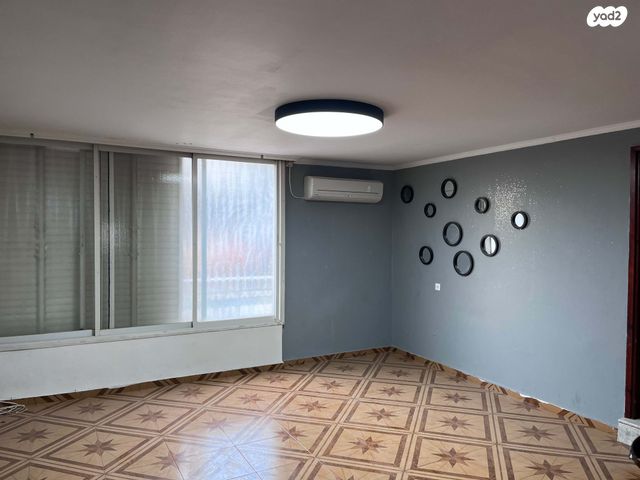 דירה, השופטים 39, אחוזת כנרת, טבריה