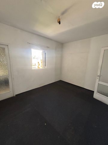 דירה, רוטשילד 27, הגבול רוטשילד, בת ים