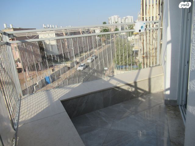 דירה, שדרות גת 213, הקוממיות, קרית גת