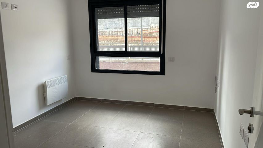 דירת גן, הרב אברהם זקן 4, מורדות ארנונה, ירושלים