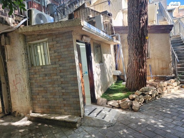 אריה בן אליעזר 80