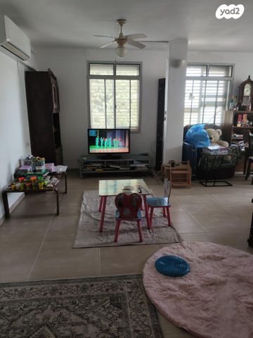 נתיב הכרמל 10