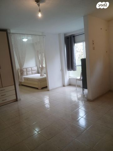 קרן היסוד 31