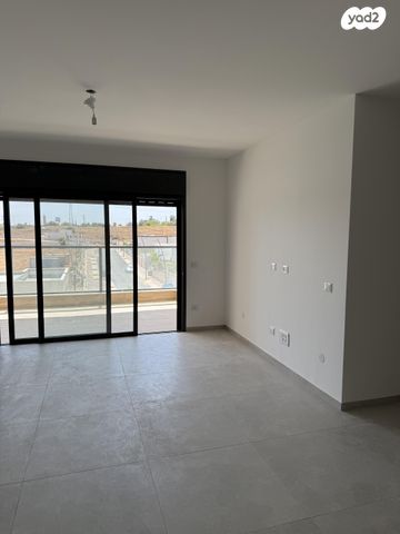 אהוד מנור 10