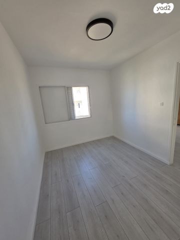 שכונת שז"ר 811