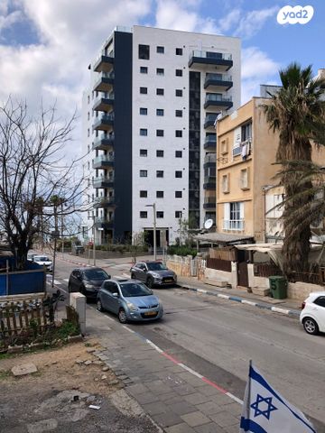 דירה, הרצל 16, הגבול רוטשילד, בת ים