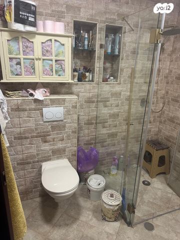 דירה, רבי צדוק 11, קטמונים, ירושלים