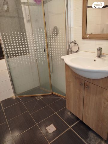 דירת גן, הלולב 12, עבדון, עבדון