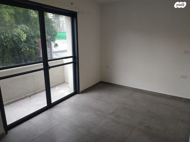 דירה, יום טוב 33, כרם התימנים, תל אביב יפו