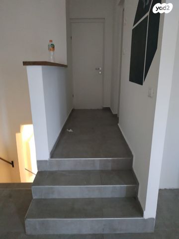 דירה, יום טוב 33, כרם התימנים, תל אביב יפו