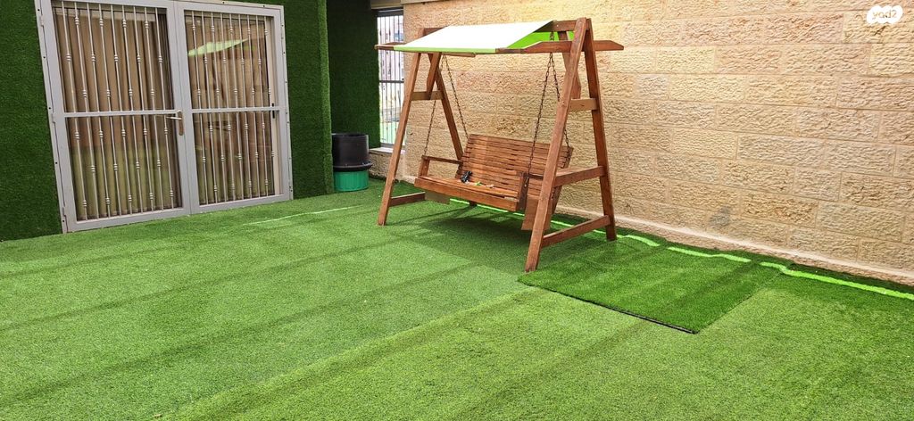 דירת גן, הרב ולנשטיין 1, רמות, ירושלים