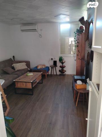 דירה, שדרות הציונות 38, עבאס, חיפה