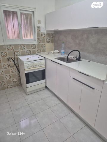 דירה, יצחק שדה 47, המושבה הגרמנית, חיפה