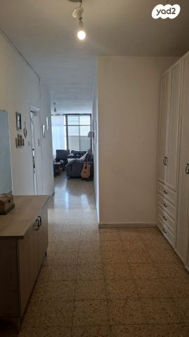 דירה, ששת הימים 30, לב העיר, בת ים