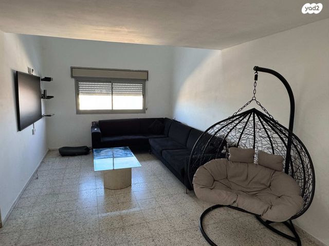 דירה, האלון 40, רמות יצחק, נשר