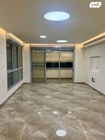 דירה, ניצן 13, נווה רבין, אור יהודה