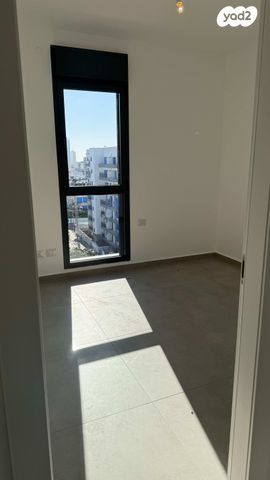 דירה, דניאל 3, ניצנה, בת ים