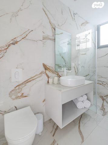 גג/ פנטהאוז, בן יהודה 164, הצפון הישן - צפון, תל אביב יפו