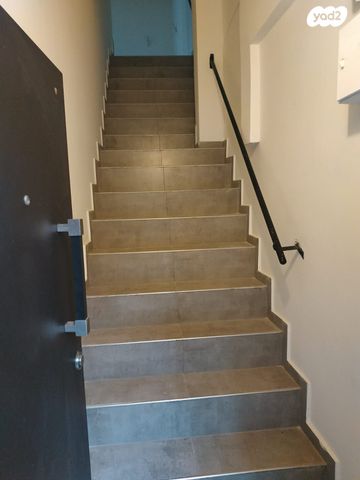 דירה, יום טוב 33, כרם התימנים, תל אביב יפו