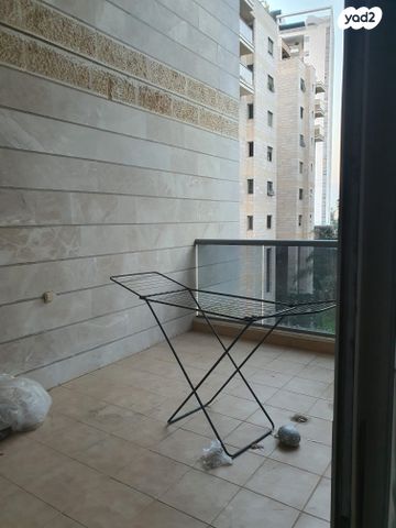 דירה, שאול המלך 10, אונו הירוקה, קרית אונו