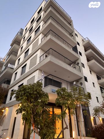דירה, מגיני נגבה 2, מרכז, הרצליה