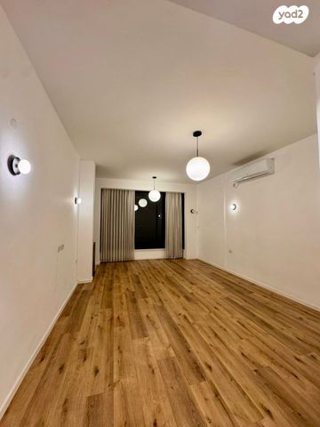 דירה, מלכי ישראל 11, הצפון הישן - דרום, תל אביב יפו