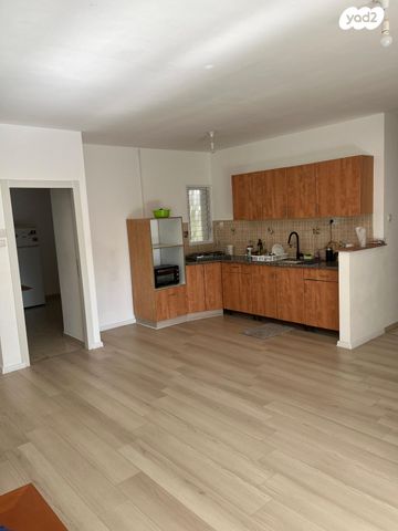 דירה, הציונות 16, רובע הקריה, הסיטי, אשדוד