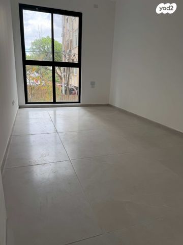 דירה, ליסין 23, הצפון החדש - כיכר המדינה, תל אביב יפו