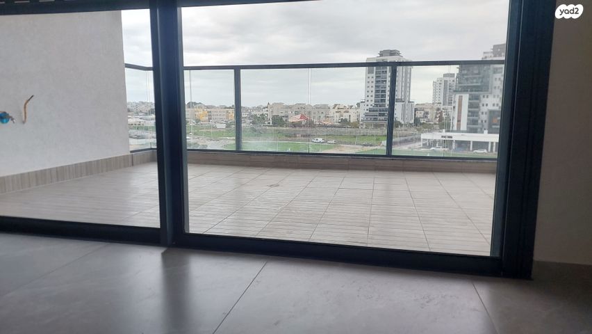 דירה, הרב מרדכי אליהו 19, כרמי הנדיב, אחוזת רוטנר, קרית מלאכי